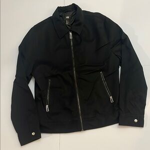 H&M Black Lightweight Shirt Jacket with Minimalist Design